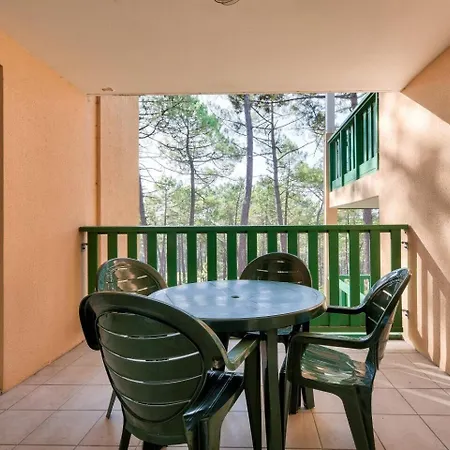Appartement Résidence Les Grands Pins - Maeva - 2 Pièces 5 Personnes - Confort Mae-0384 *